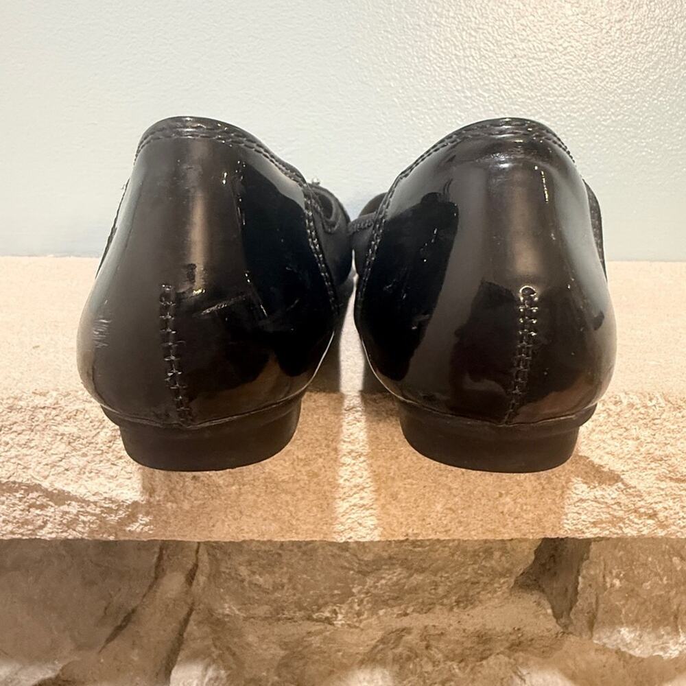 Dexflex Comfort Black Patent Leather Flats Sz 8. EUC - Picture 4 of 7